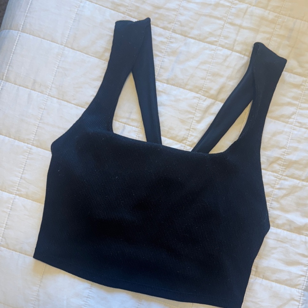 Black Ribbed Crop Top